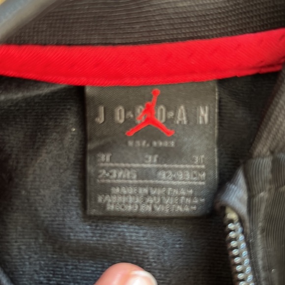 Jordan 3T 2 Piece Set - Picture 3 of 7